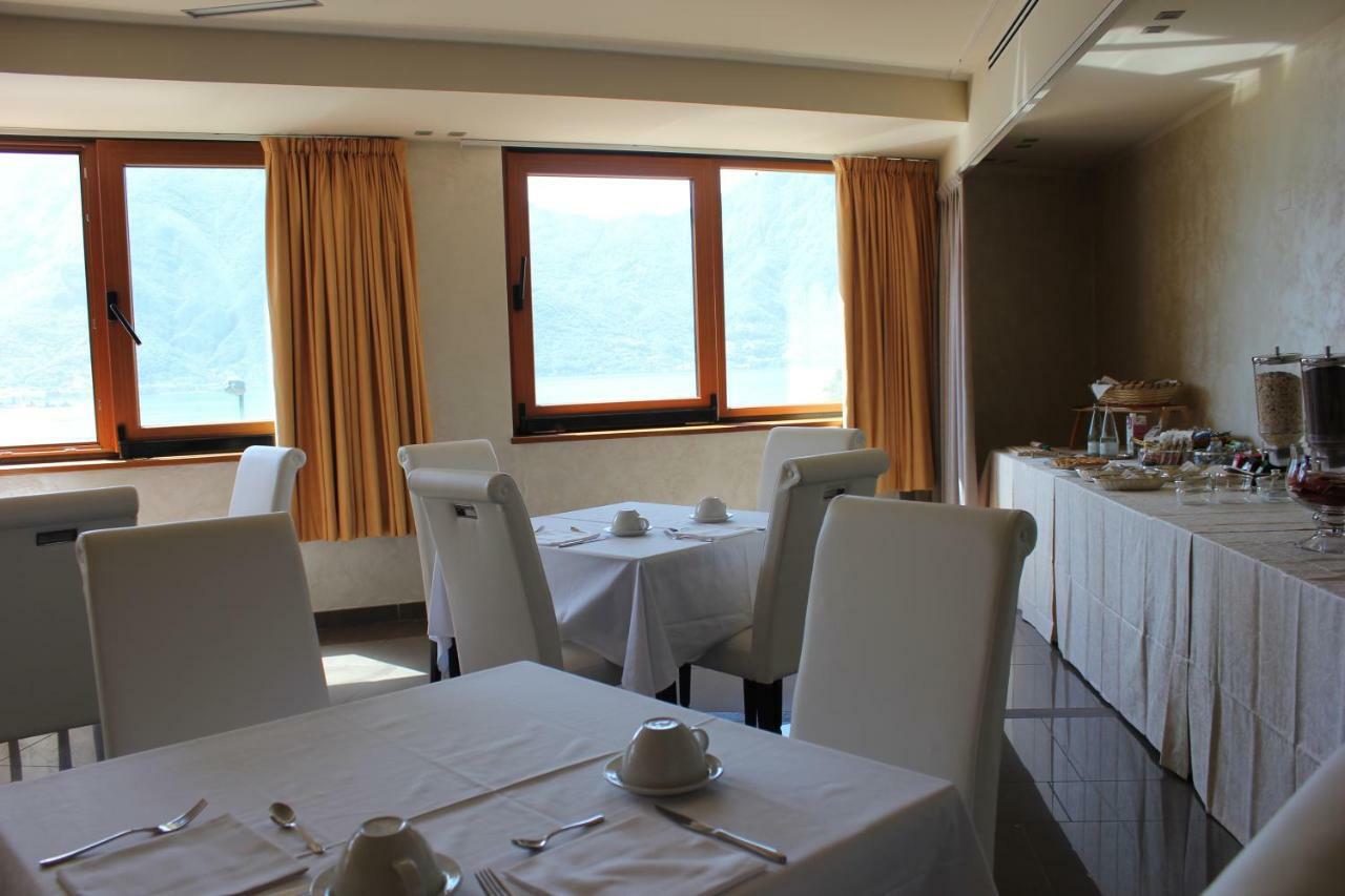 Il Castello Di Lovere Hotel Esterno foto